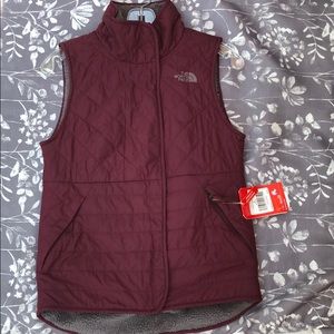 the north face women's rosie sherpa vest